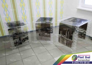 Столы из оргстекла