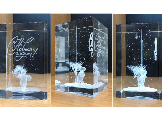 Объемная лазерная гравировка внутри стекла