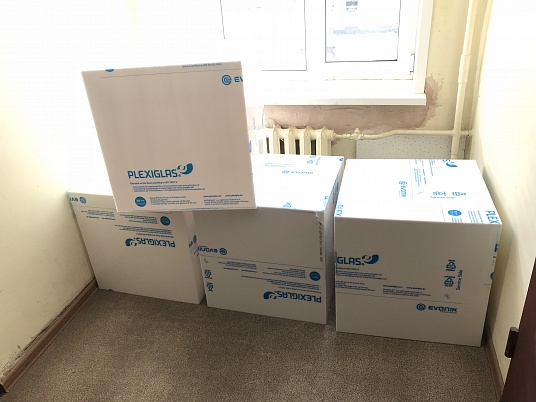 Изготовление коробок из оргстекла на заказ