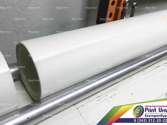 Поперечная резка рулона пленки