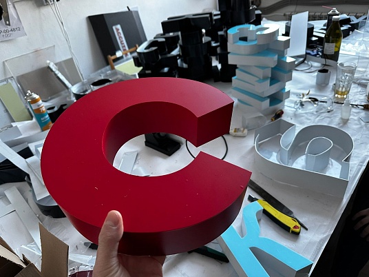 Изготовление объемных несветовых букв