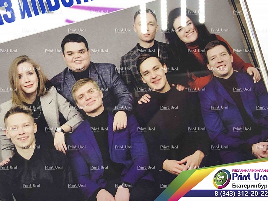 Сувенирные подарочные статуэтки ( кубки )