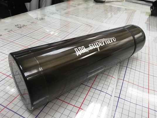 Гравировка на радиусных изделиях