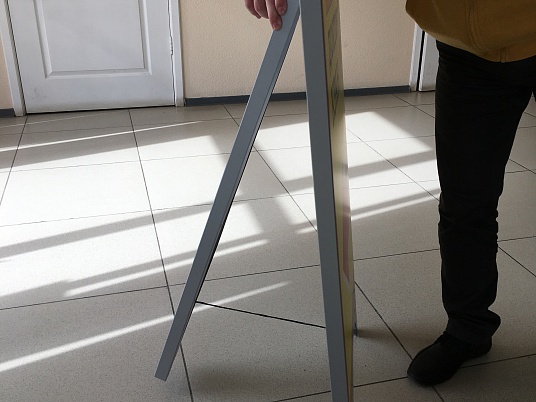 Штендер рекламный интерьерный, легкий